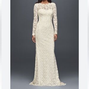 Pinko Cream Long Sleeve lace Dress
Size 4